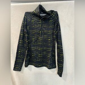 Under Armour lightweight stretch slim fit 3/4 zip long sleeve pullover